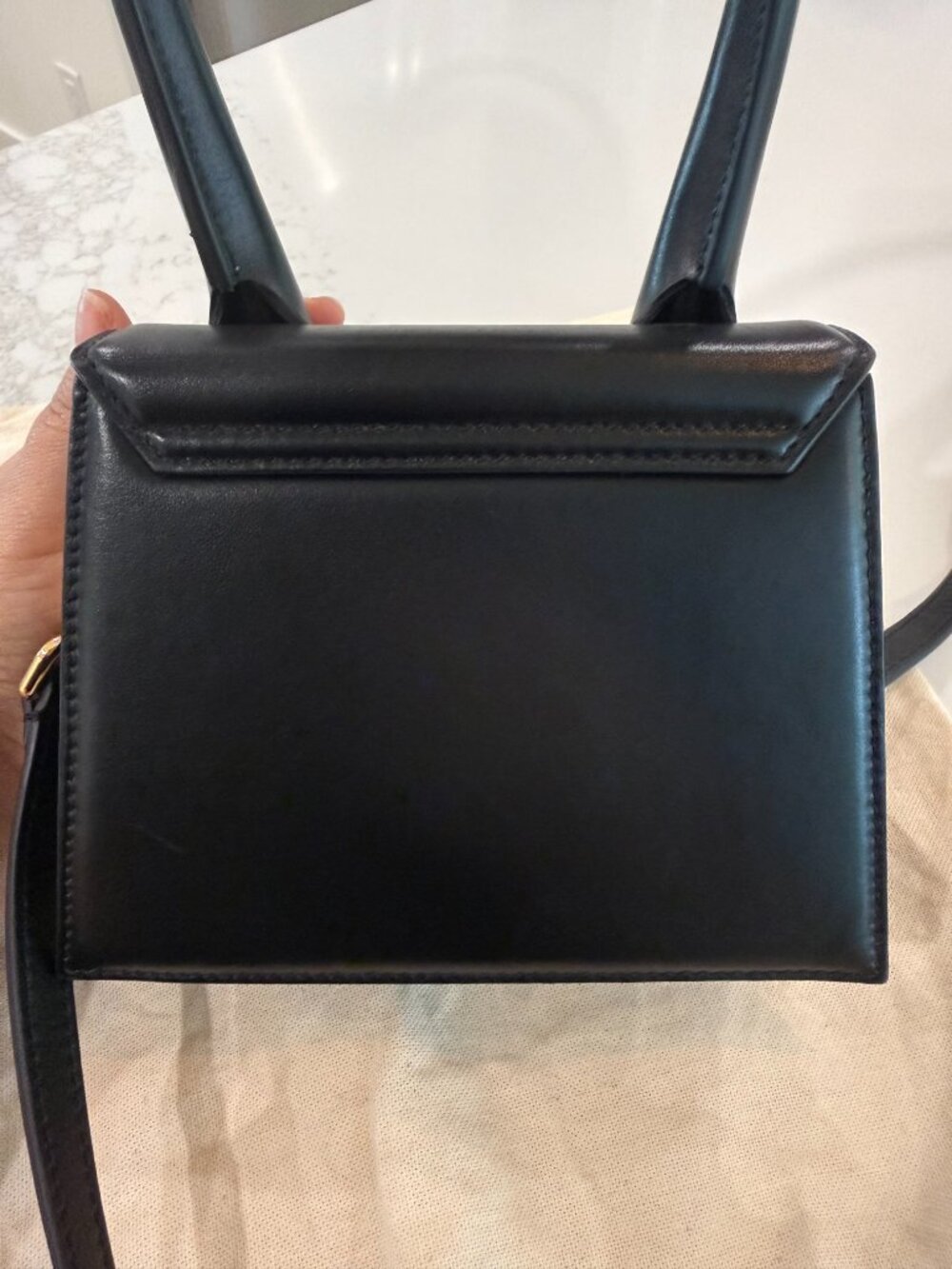 Jacquemus Le Chiquito Moyen Shoulder Bag - Picture 4 of 6
